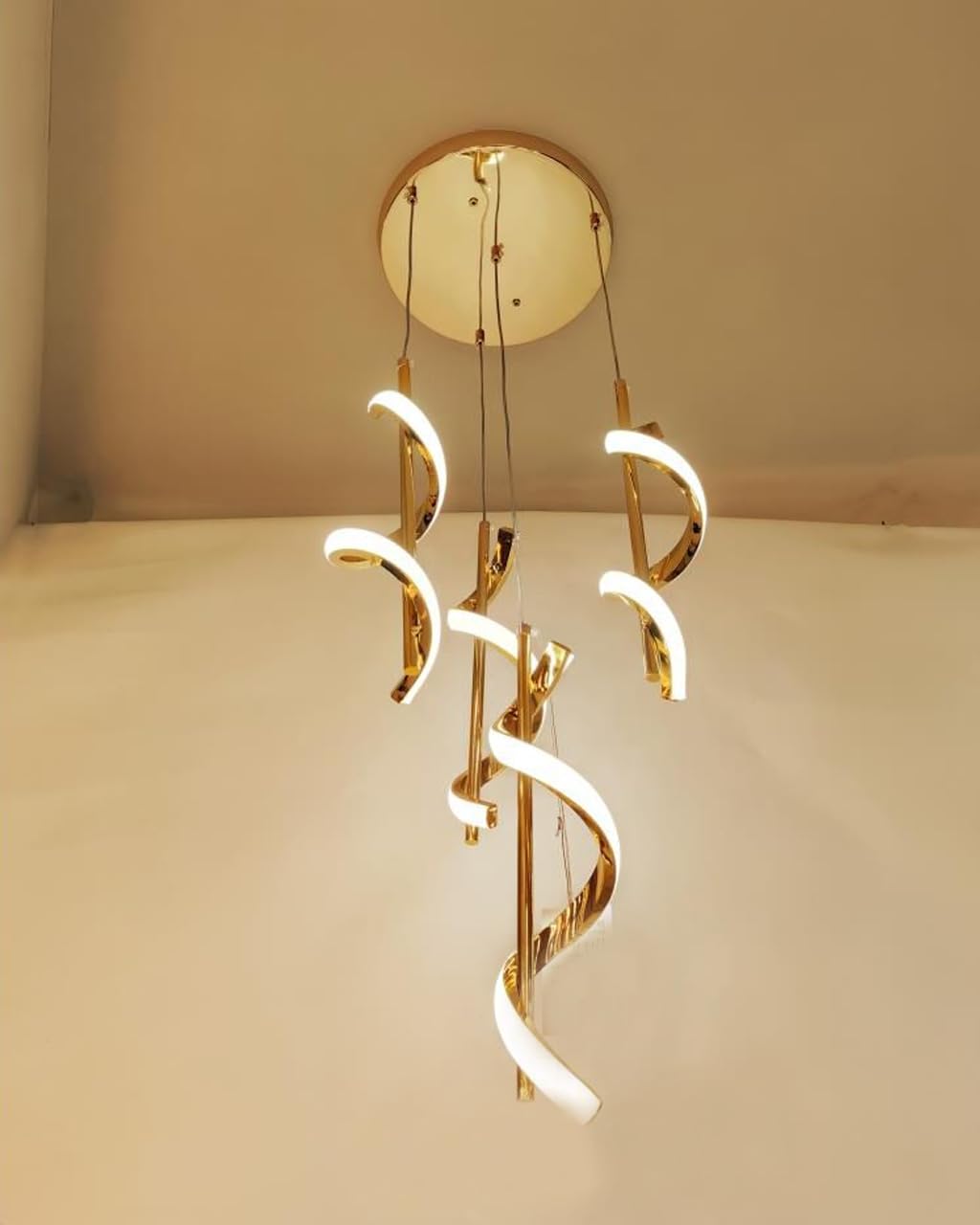 Hdc 3 Lights Spiral Shape Pendant Light